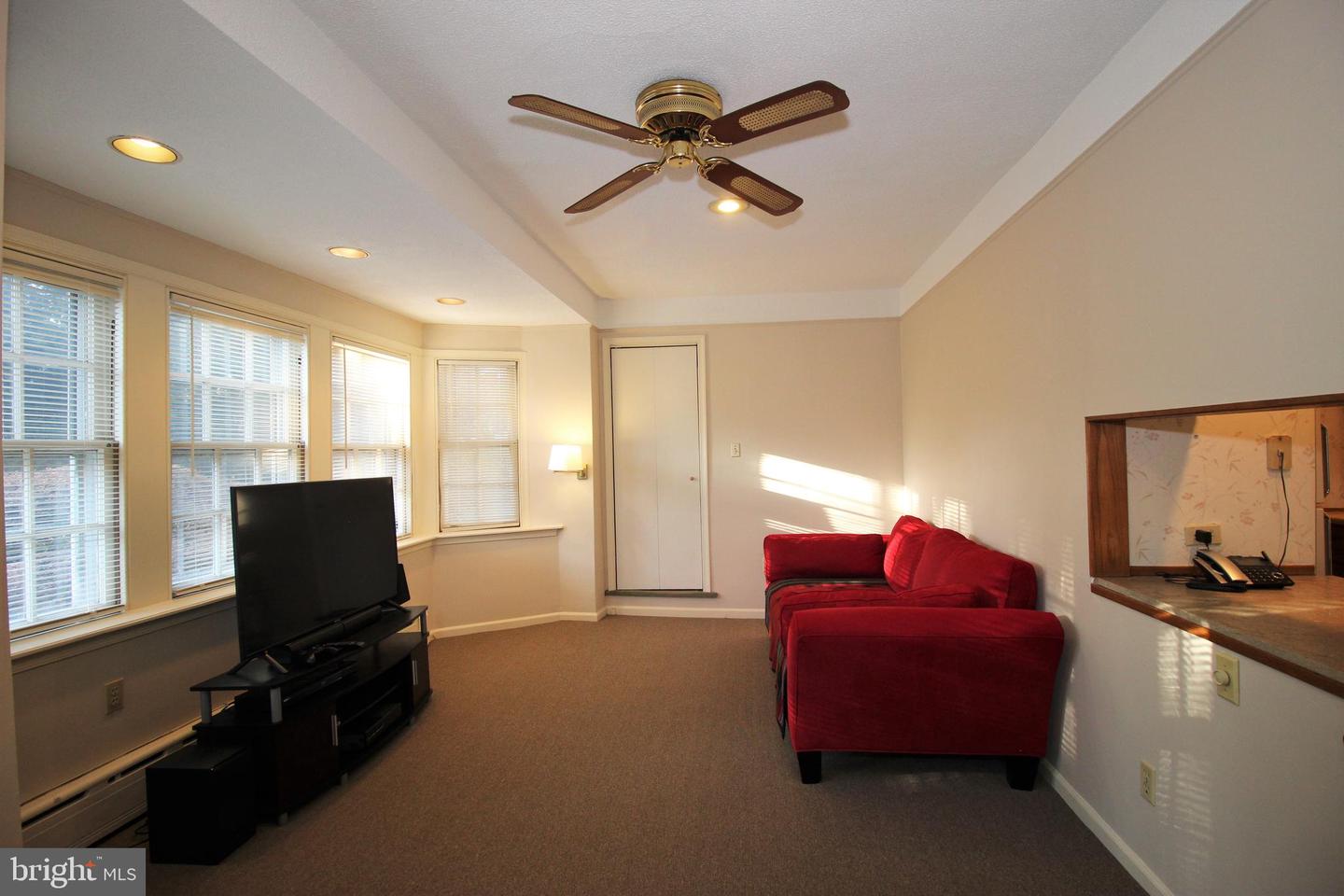 2424 Garrett Rd