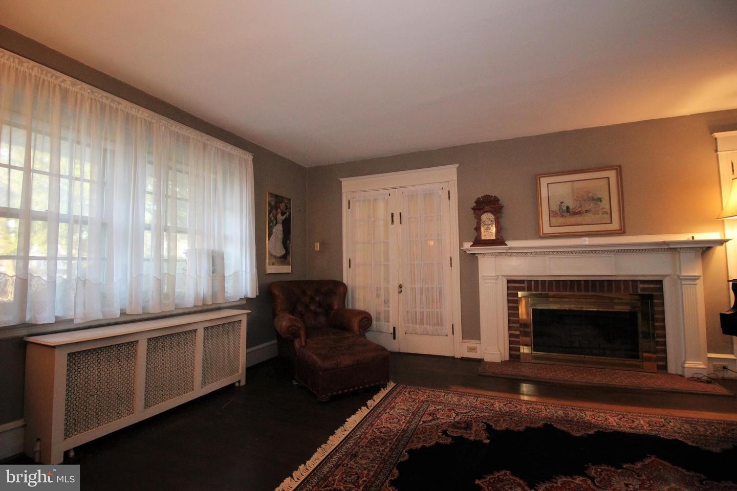 2424 Garrett Rd