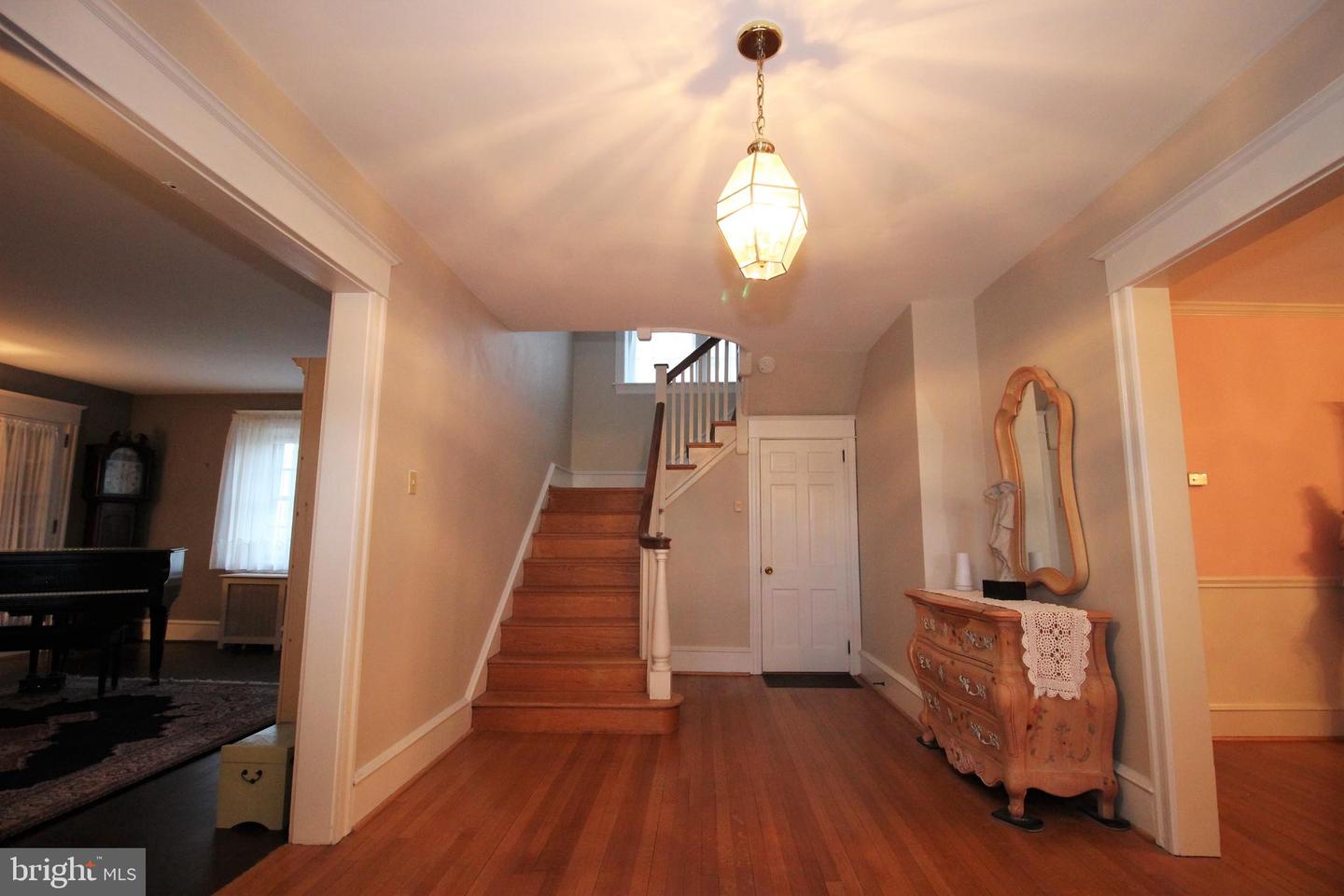 2424 Garrett Rd