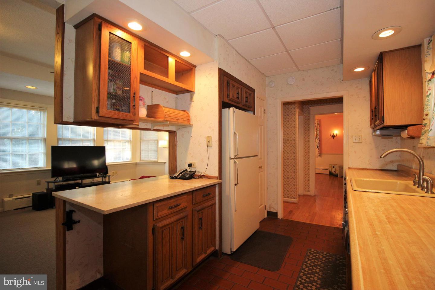 2424 Garrett Rd