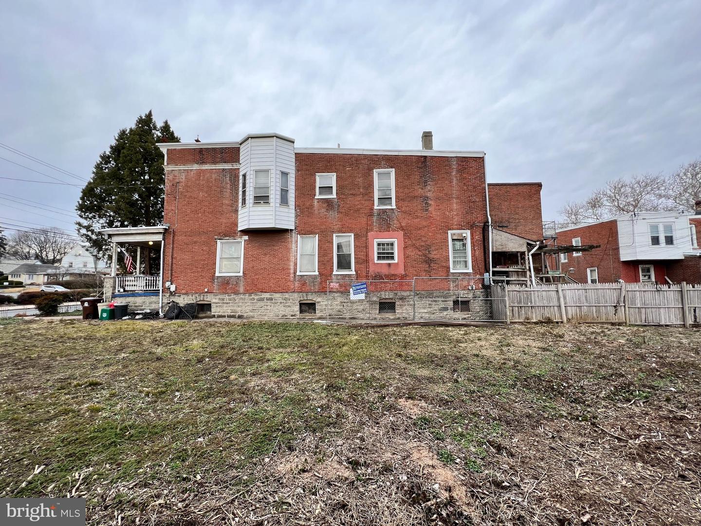 29 N Highland Ave