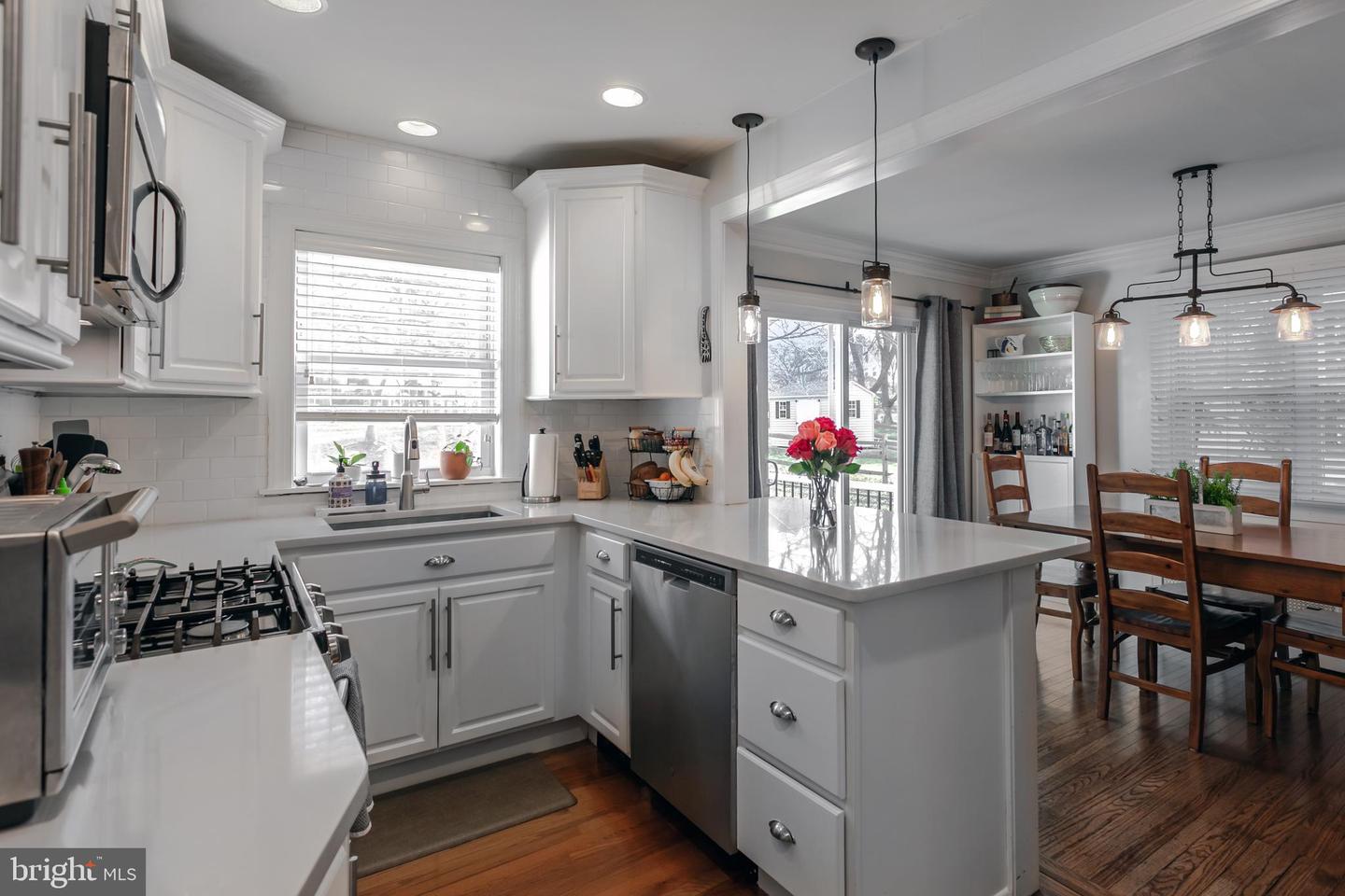 613 Woodland Dr
