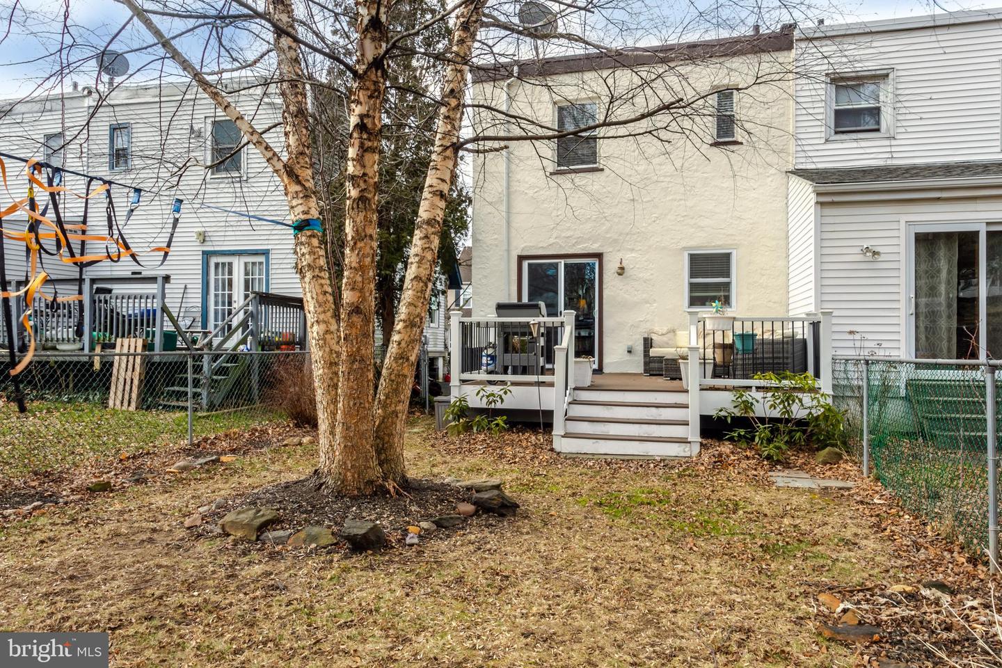 613 Woodland Dr