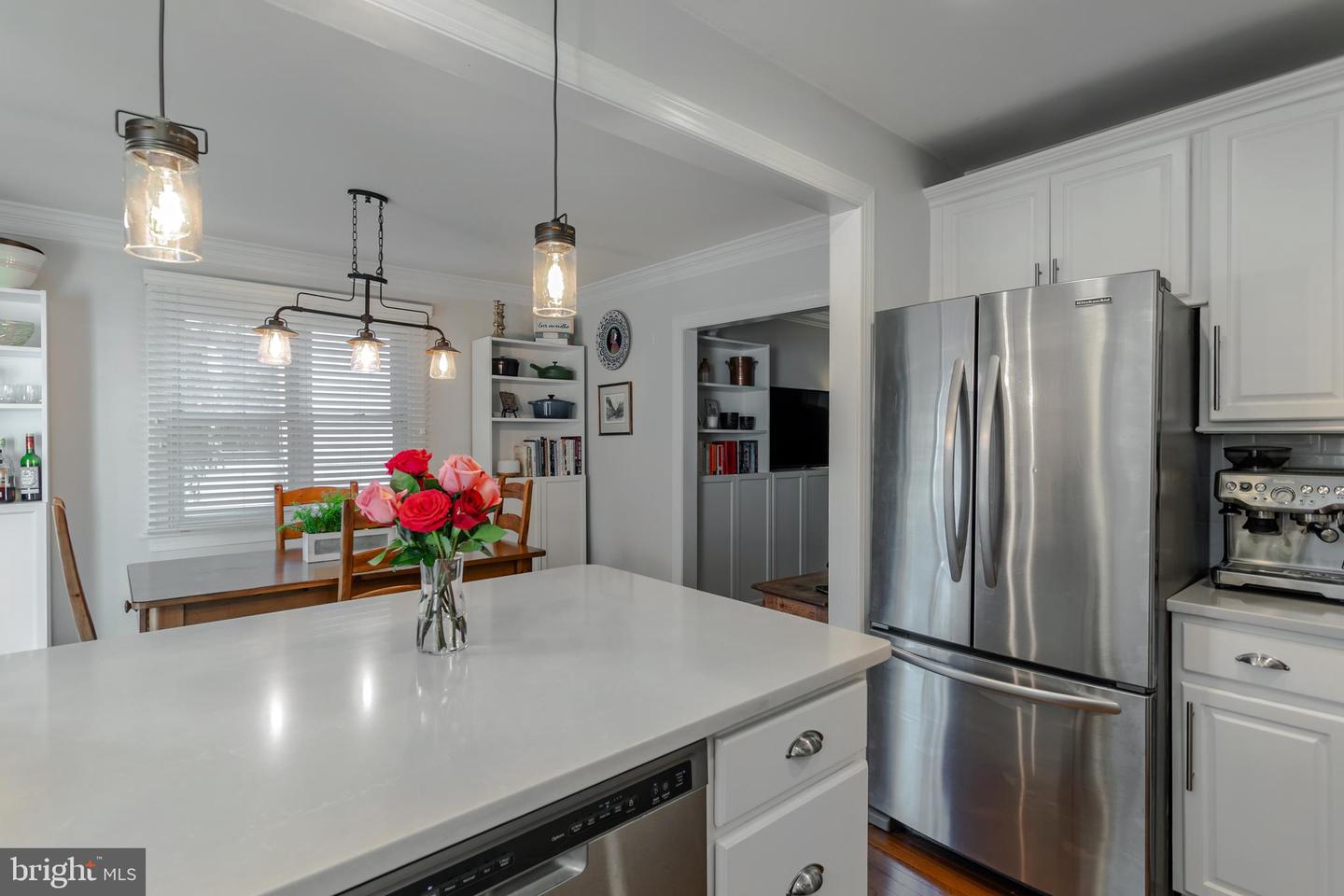 613 Woodland Dr