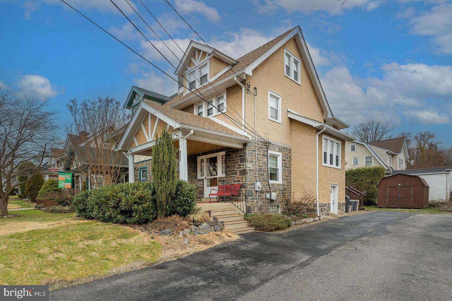 835 Concord Ave
