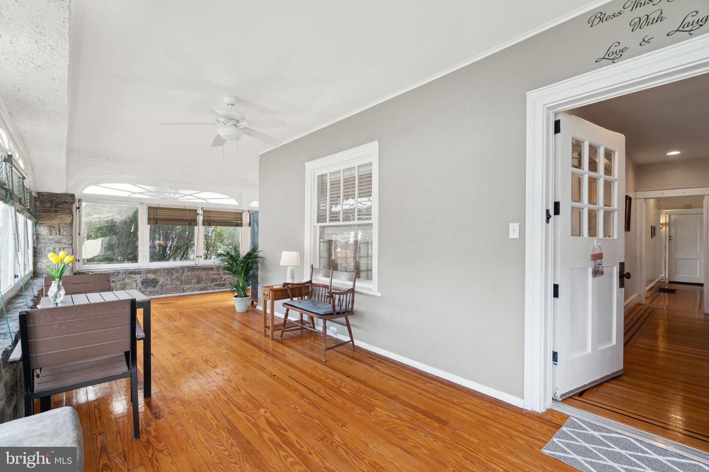 306 Riverview Ave