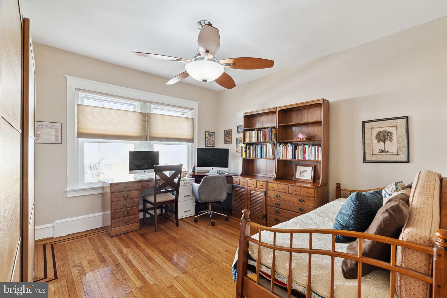 306 Riverview Ave