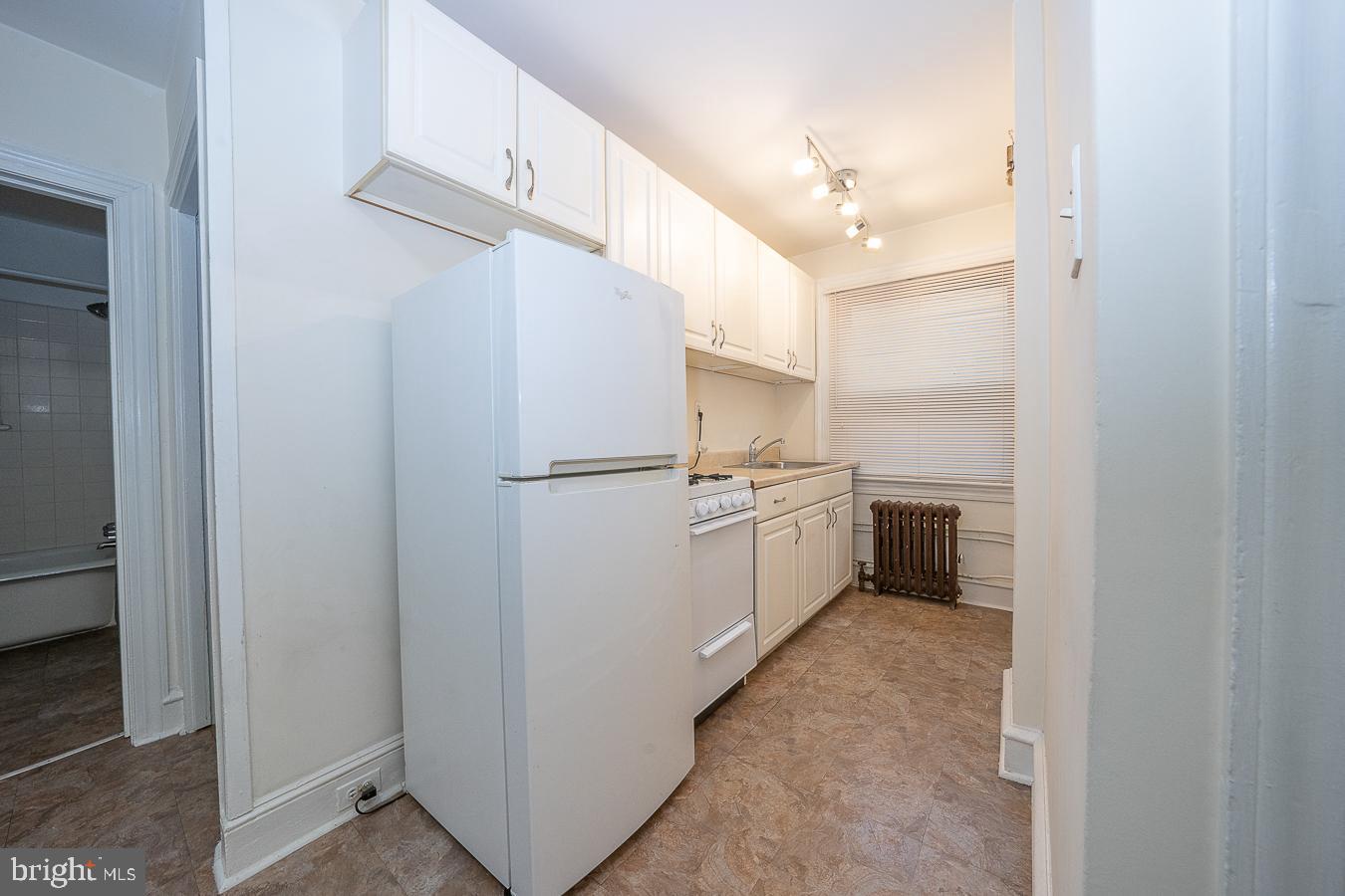 105 S Wayne Ave #2nd Floor