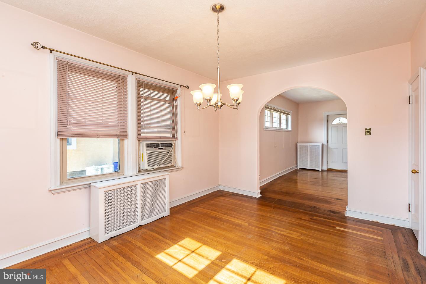 464 Olympic Ave