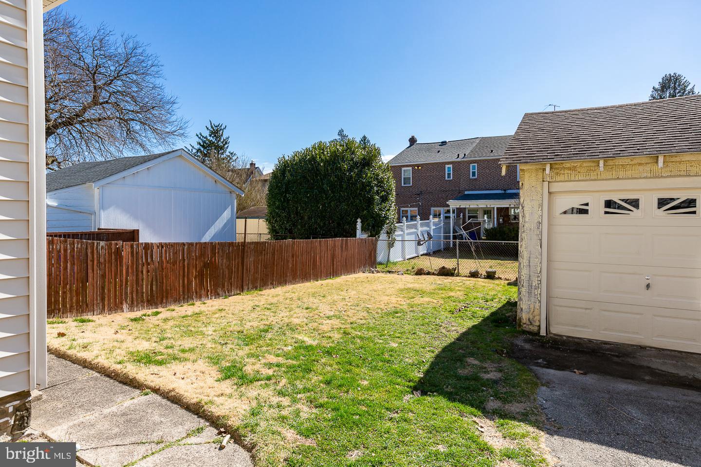 464 Olympic Ave