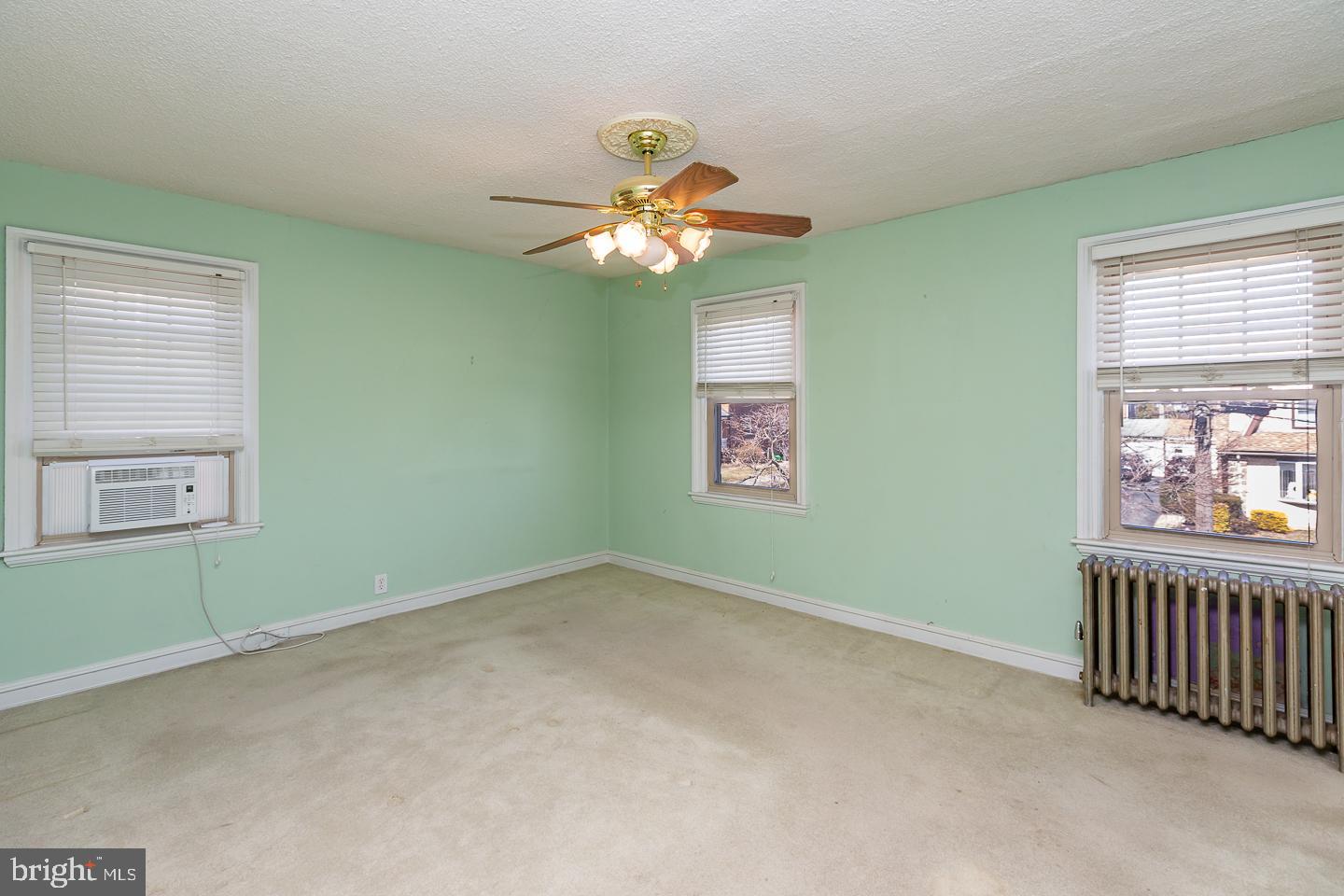 464 Olympic Ave