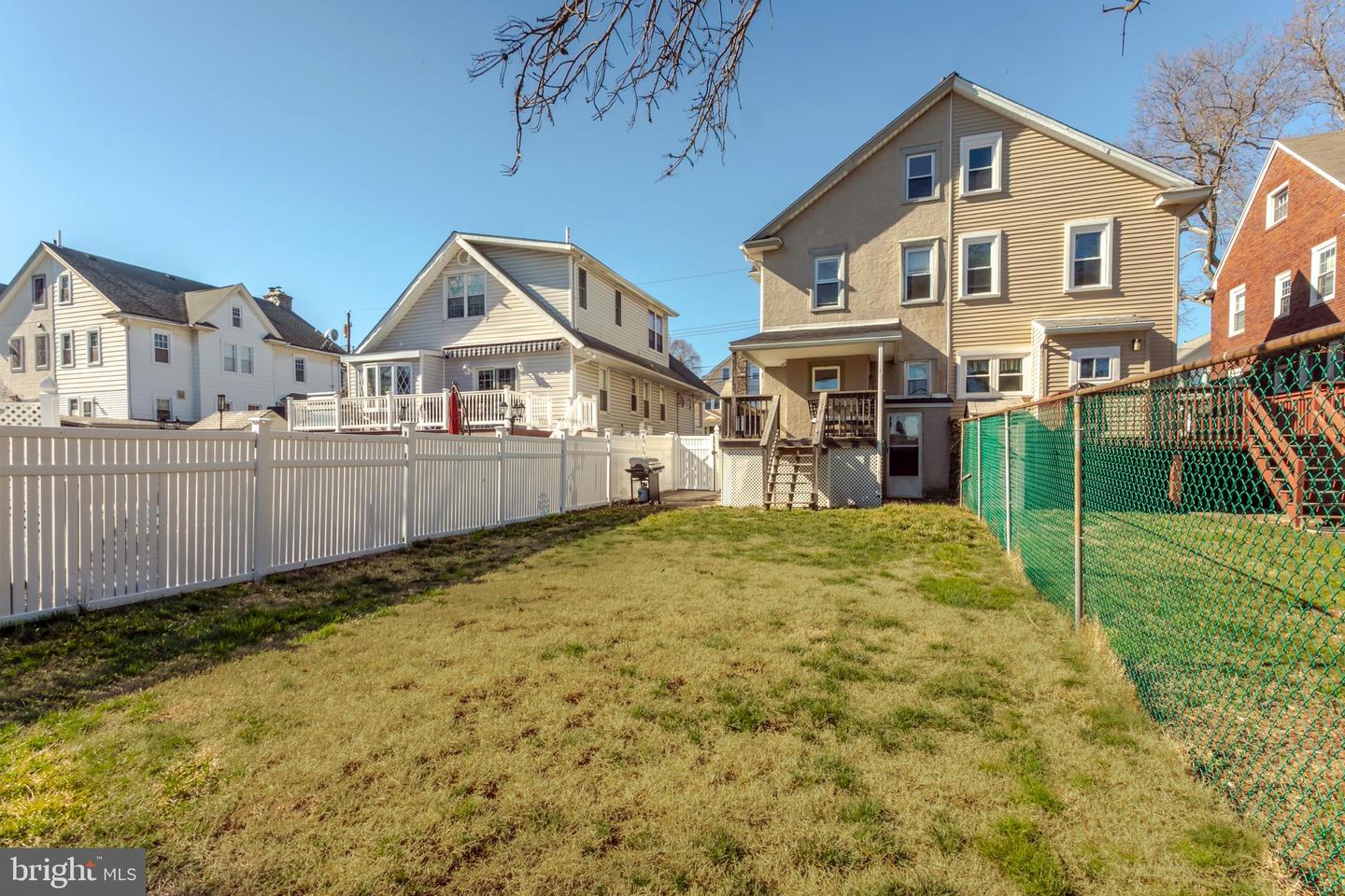 123 E Marthart Ave