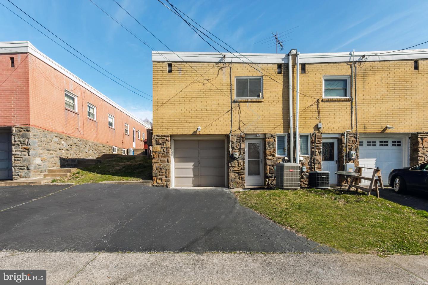 138 Juniper Rd