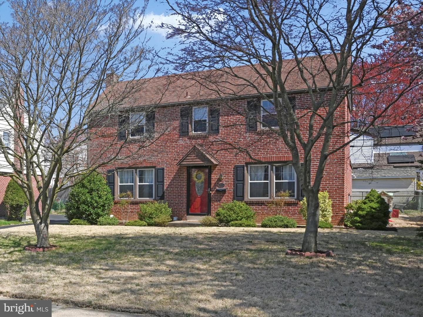 217 Pickwick Rd