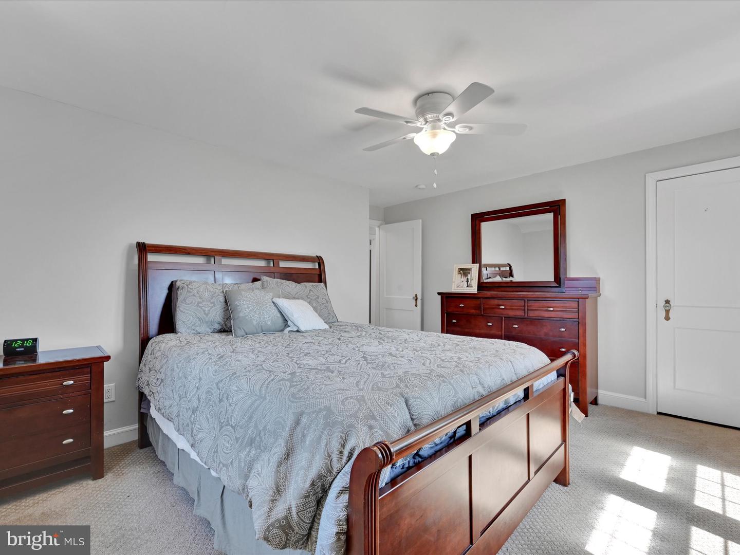 217 Pickwick Rd