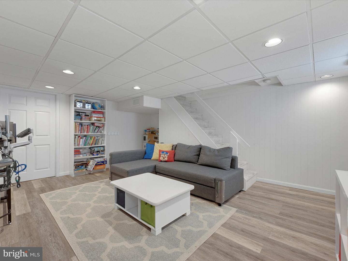 217 Pickwick Rd