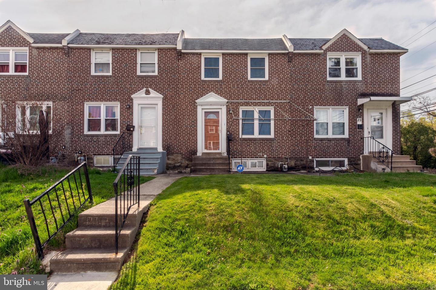 87 S Harwood Ave