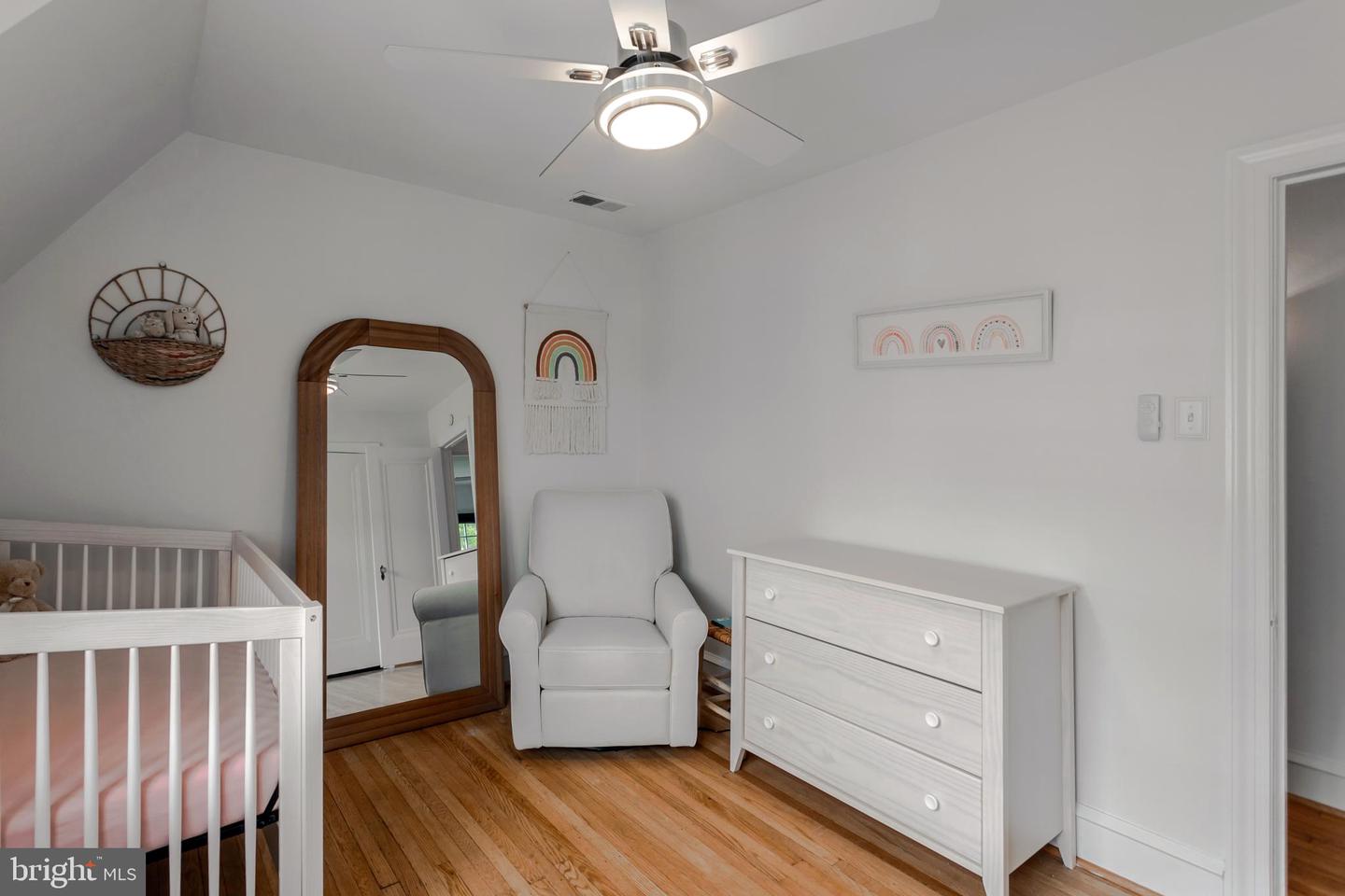 521 Gainsboro Rd