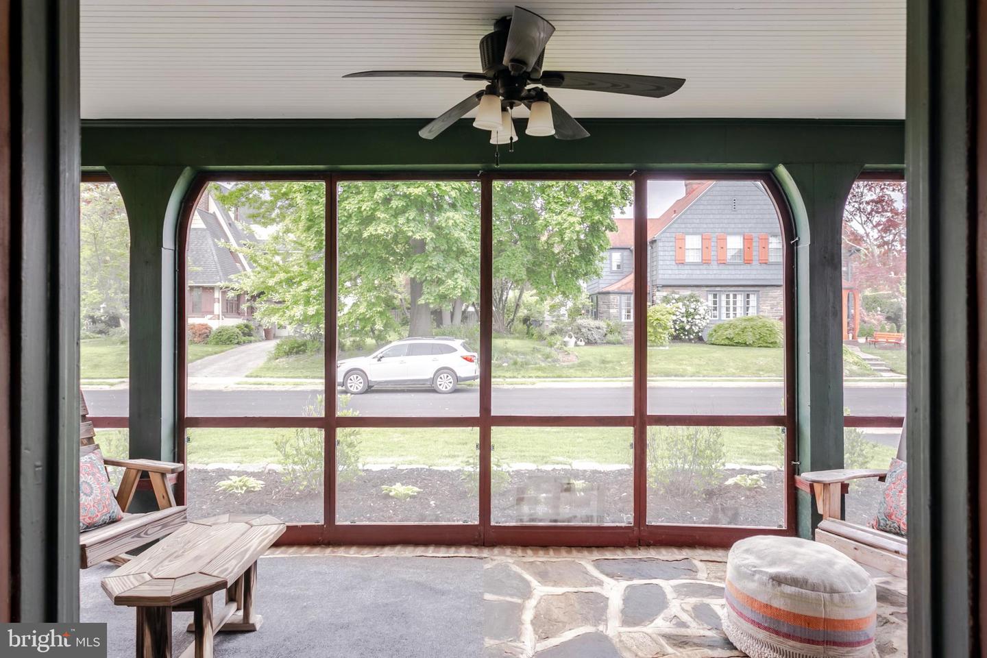 521 Gainsboro Rd