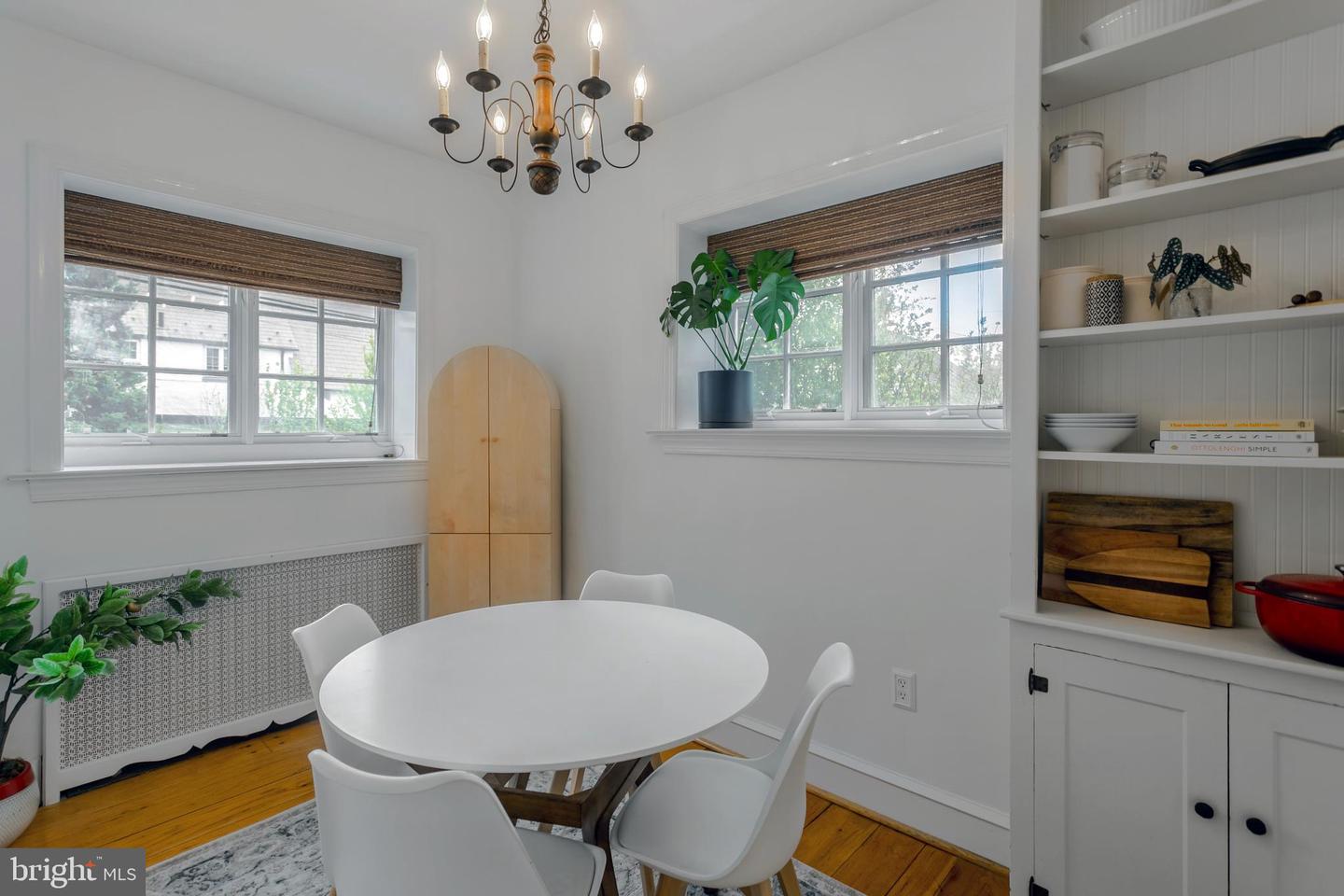 521 Gainsboro Rd