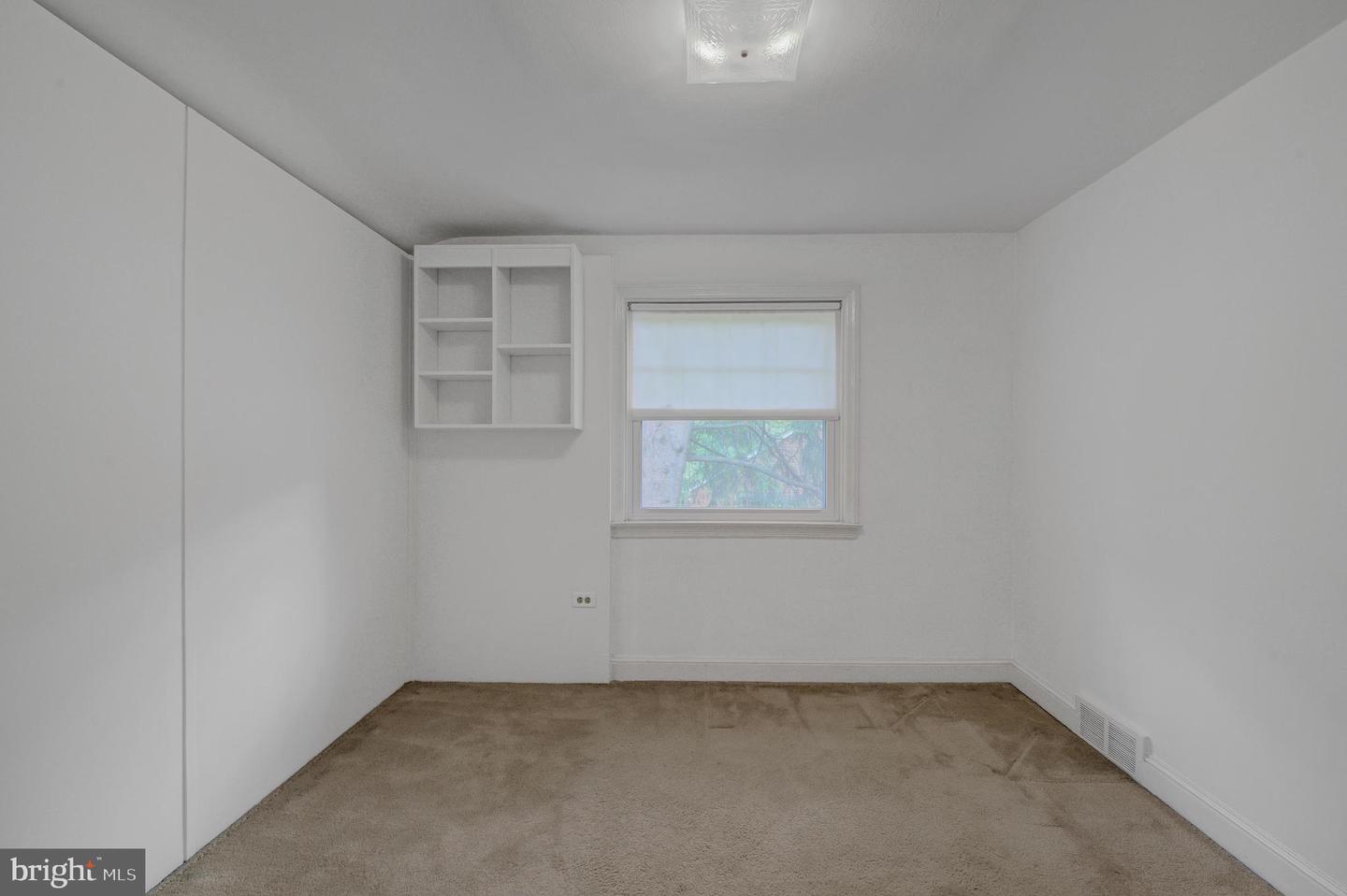 646 Newlin Rd