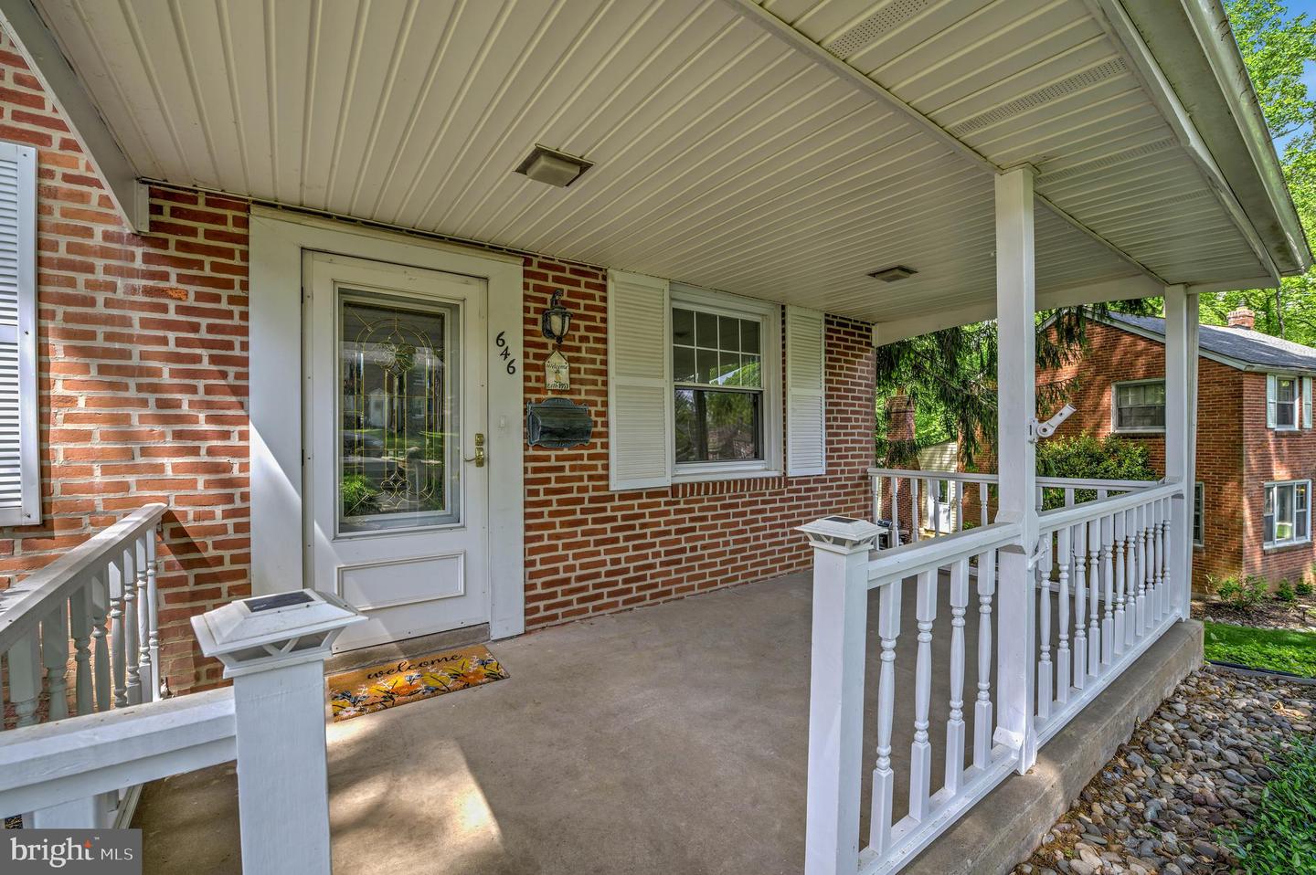 646 Newlin Rd