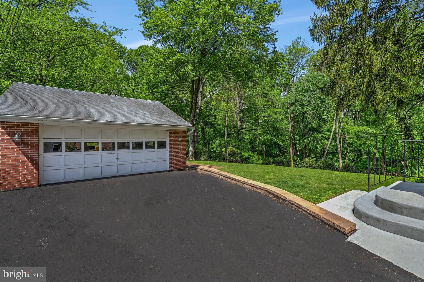 646 Newlin Rd
