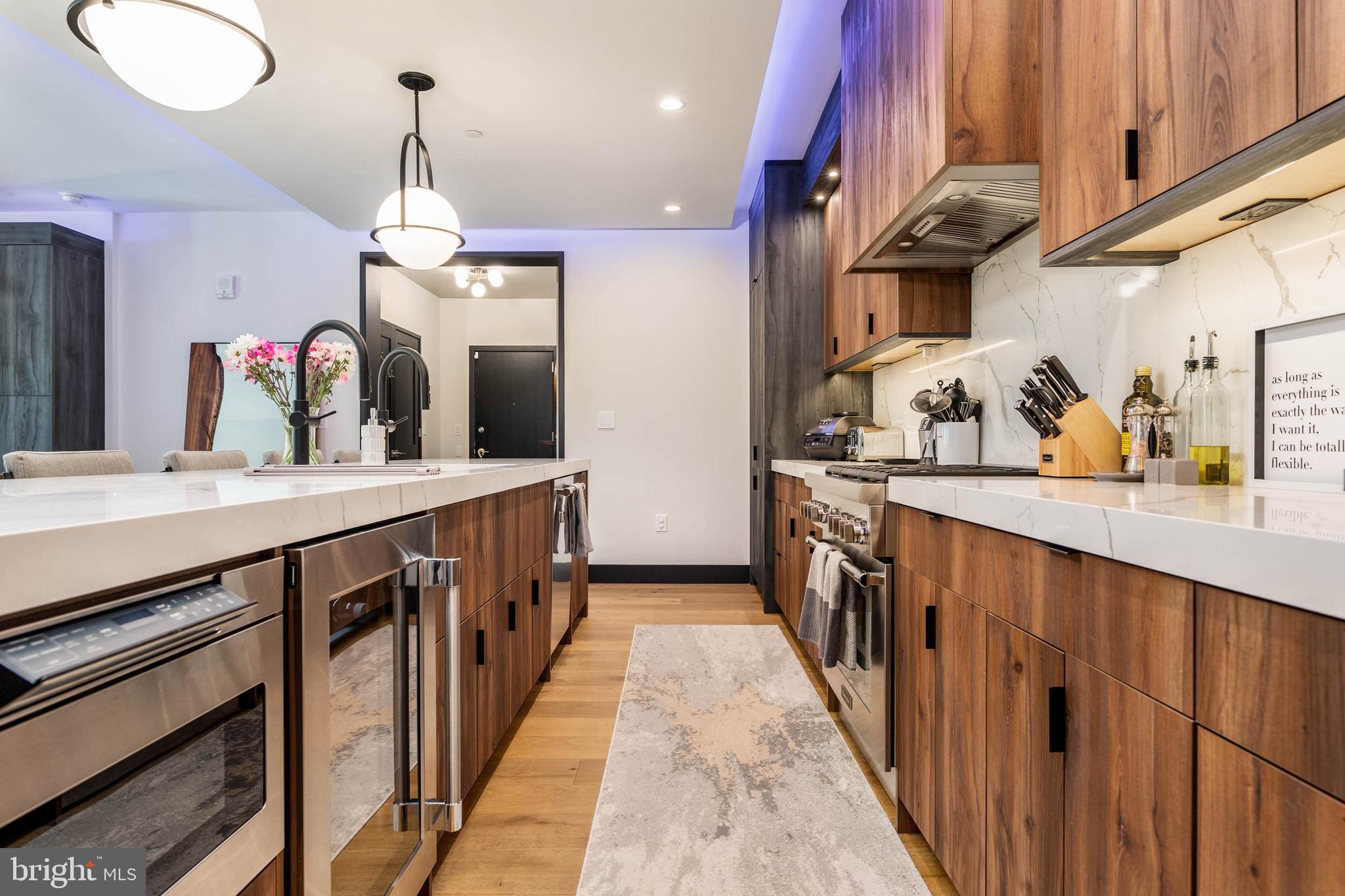 427 E Lancaster Ave #1104