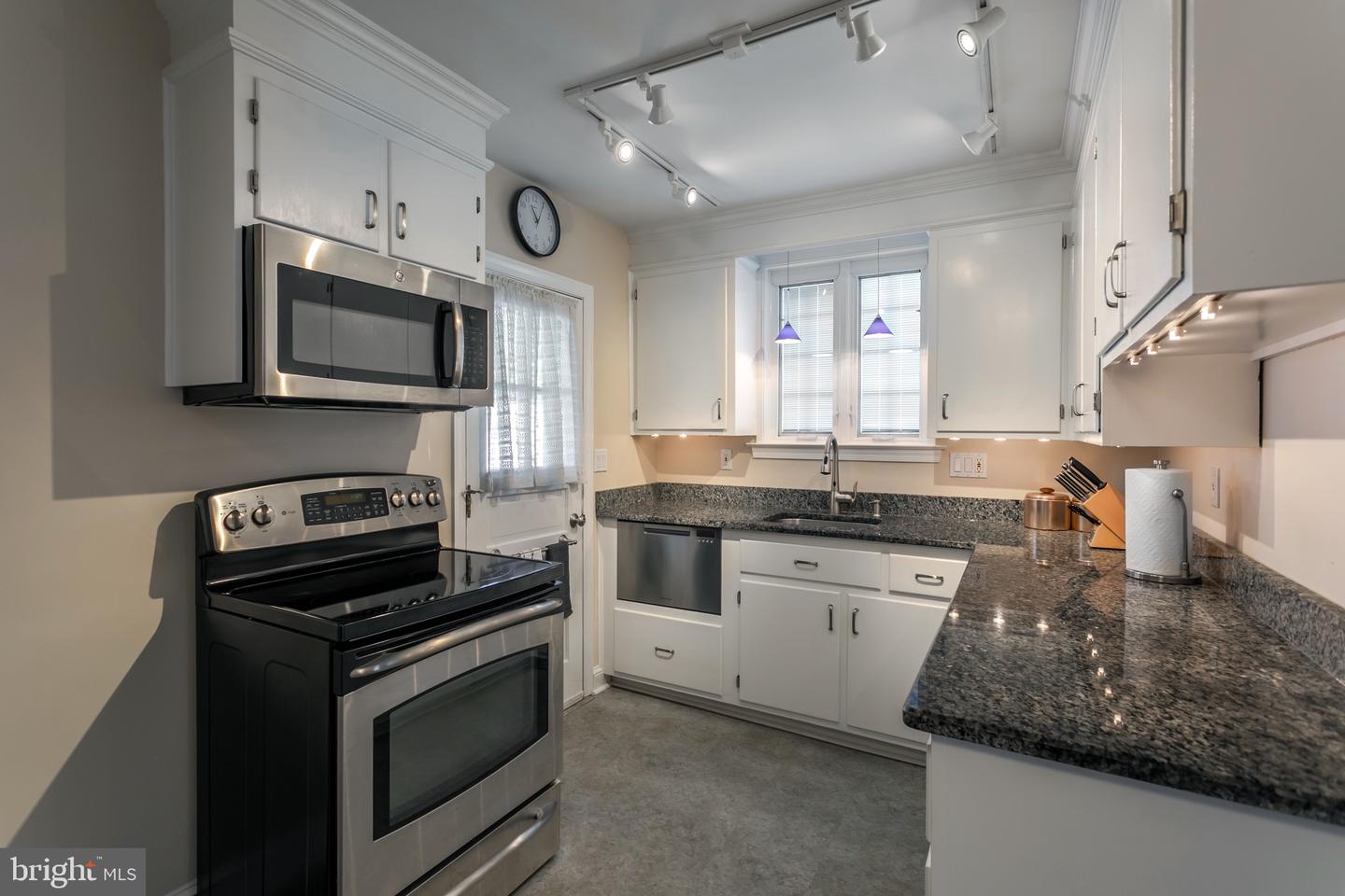 208 Stanton Rd