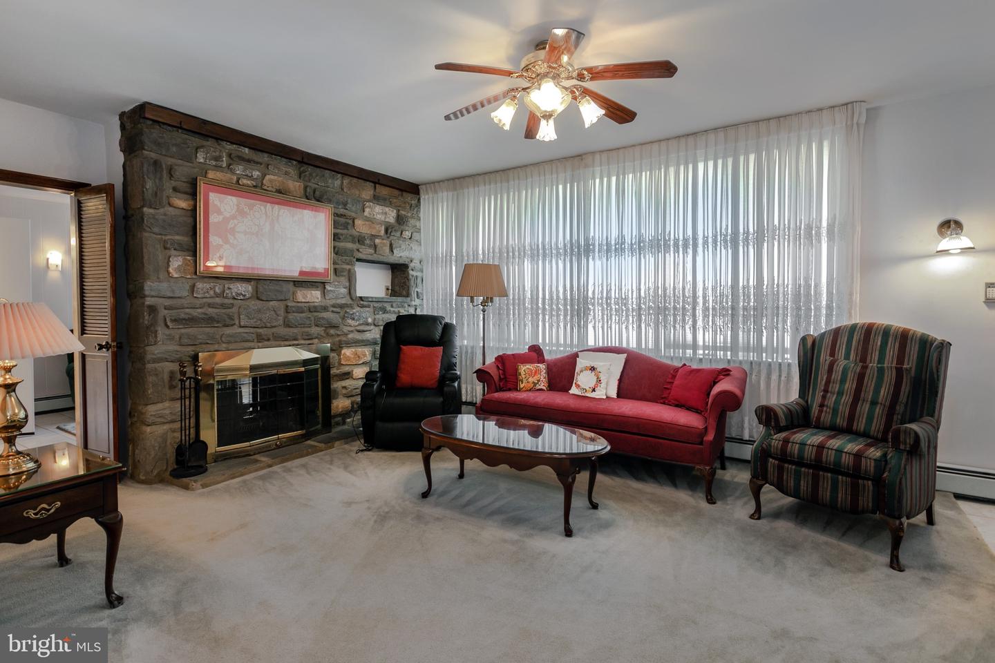 2161 Mary Ln