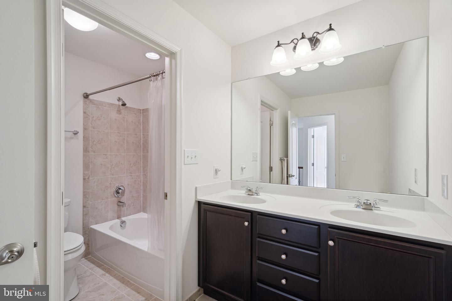 246 Clermont Dr