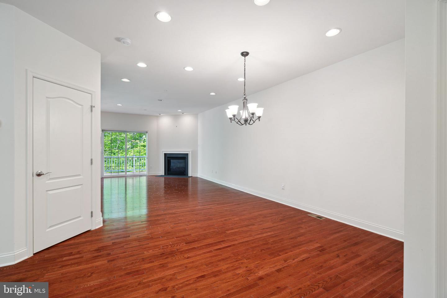 246 Clermont Dr
