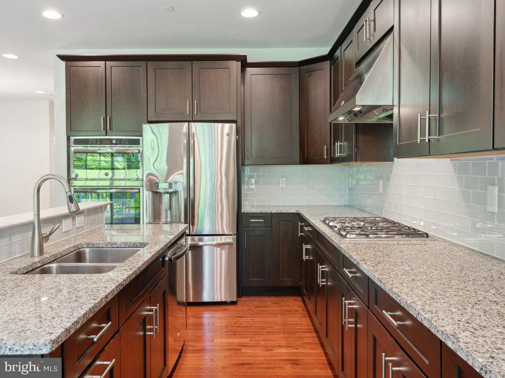 246 Clermont Dr