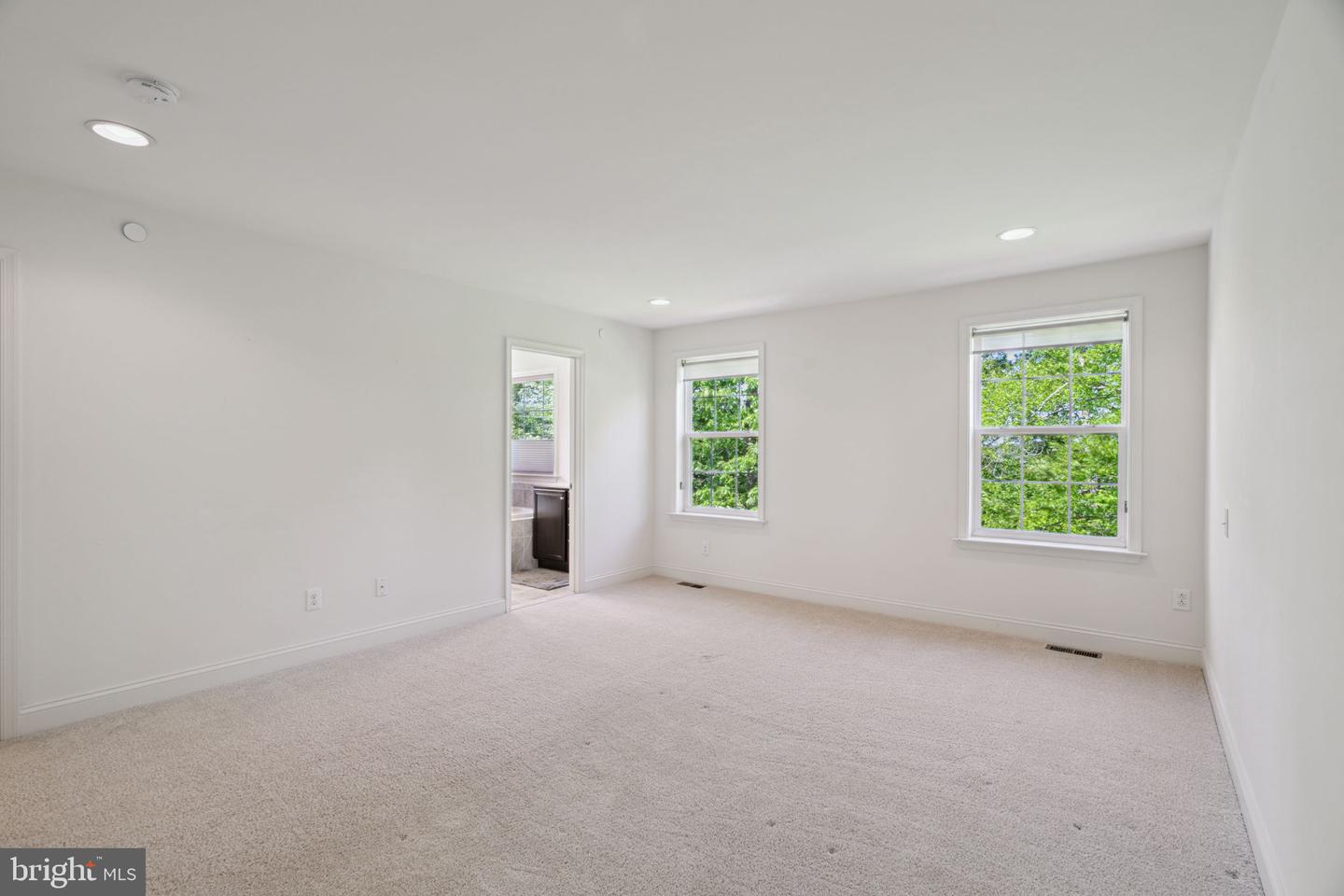 246 Clermont Dr