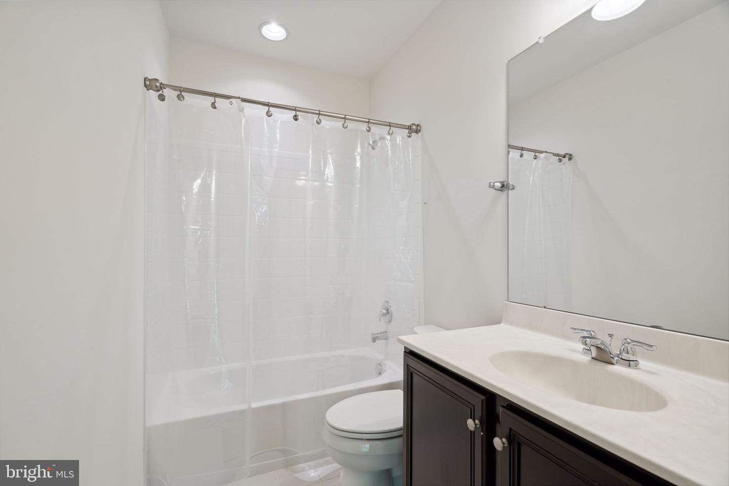 246 Clermont Dr