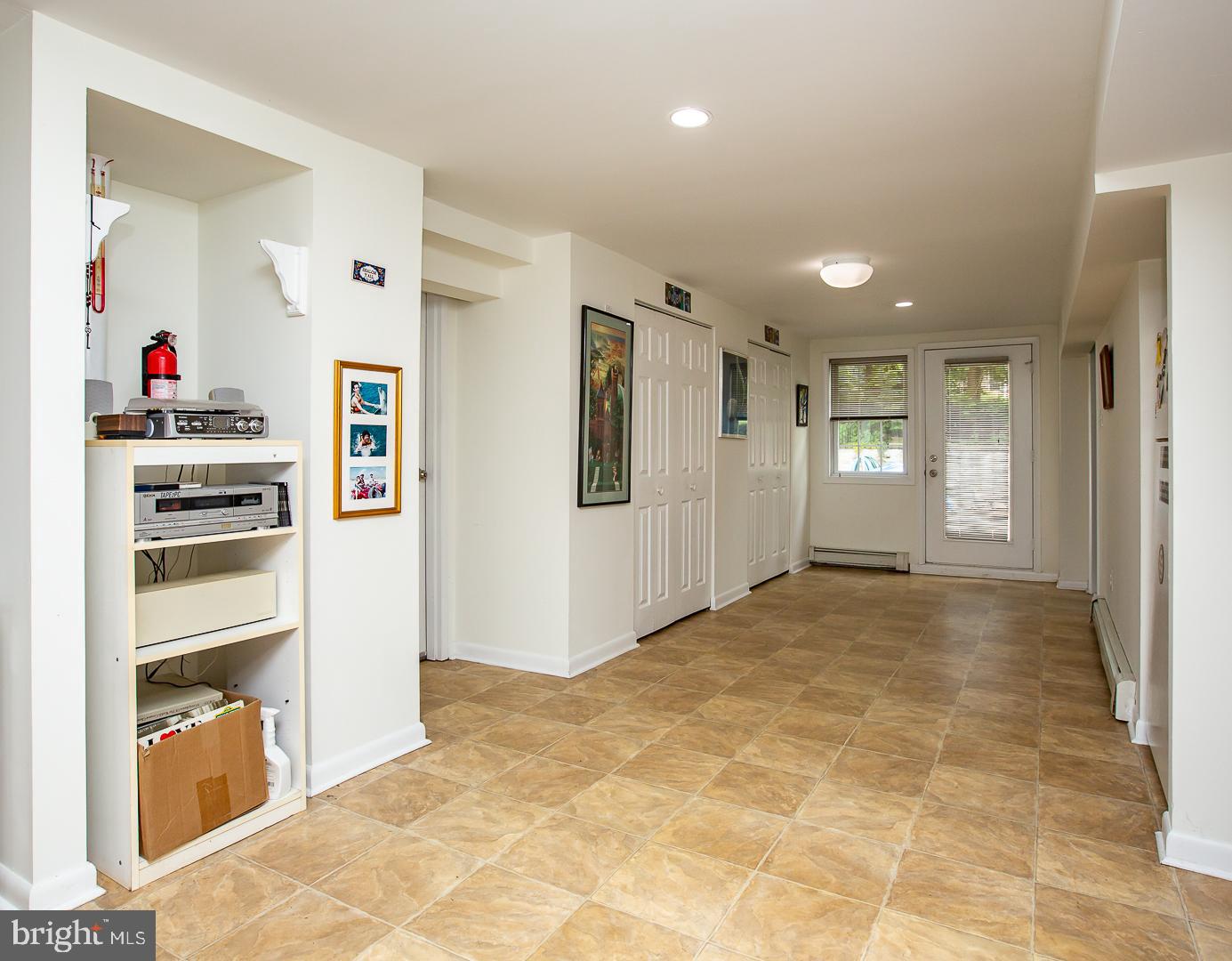 15 Mather Ave