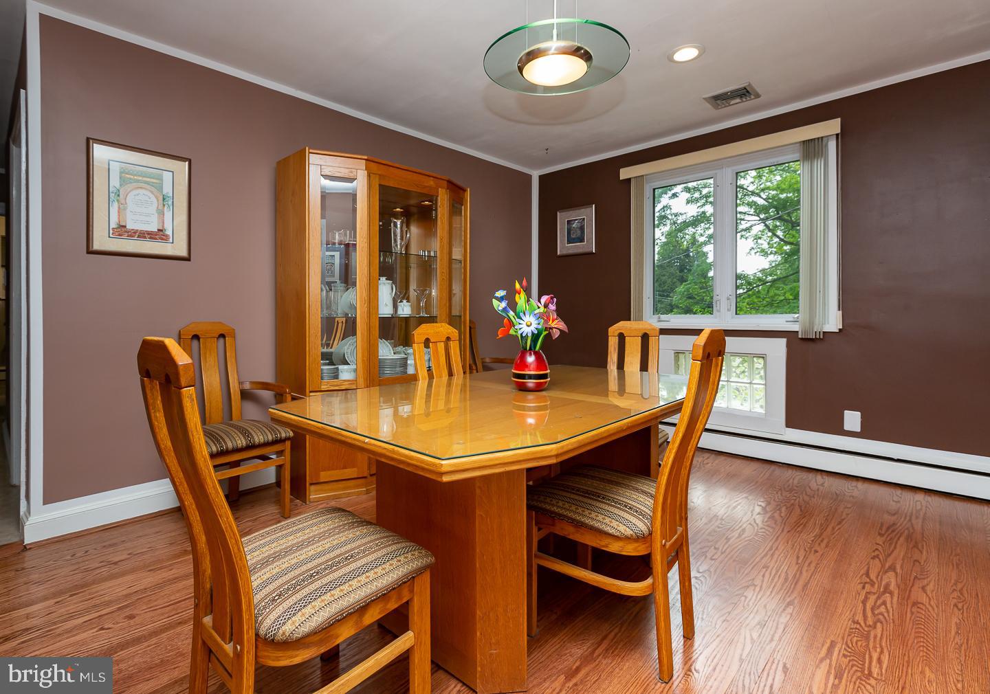 15 Mather Ave