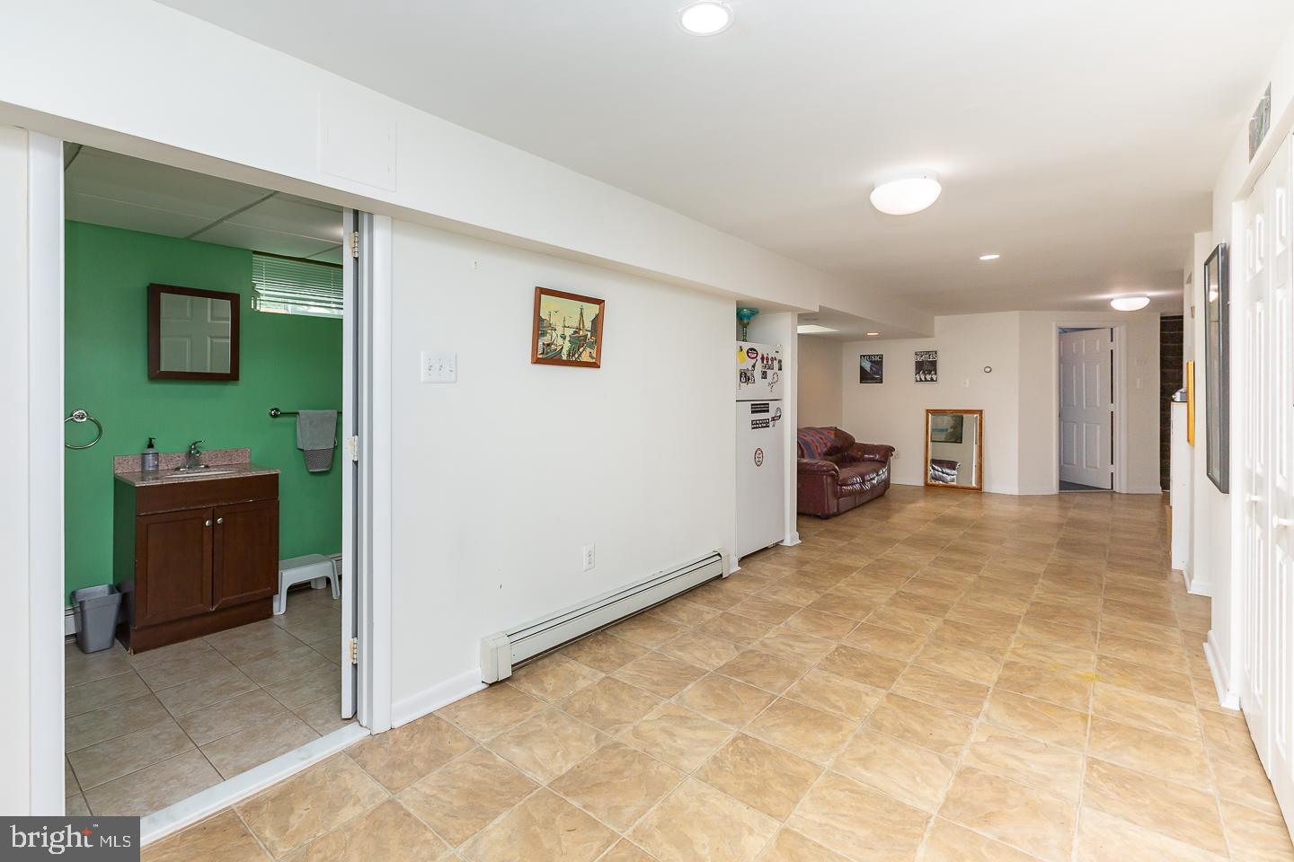 15 Mather Ave