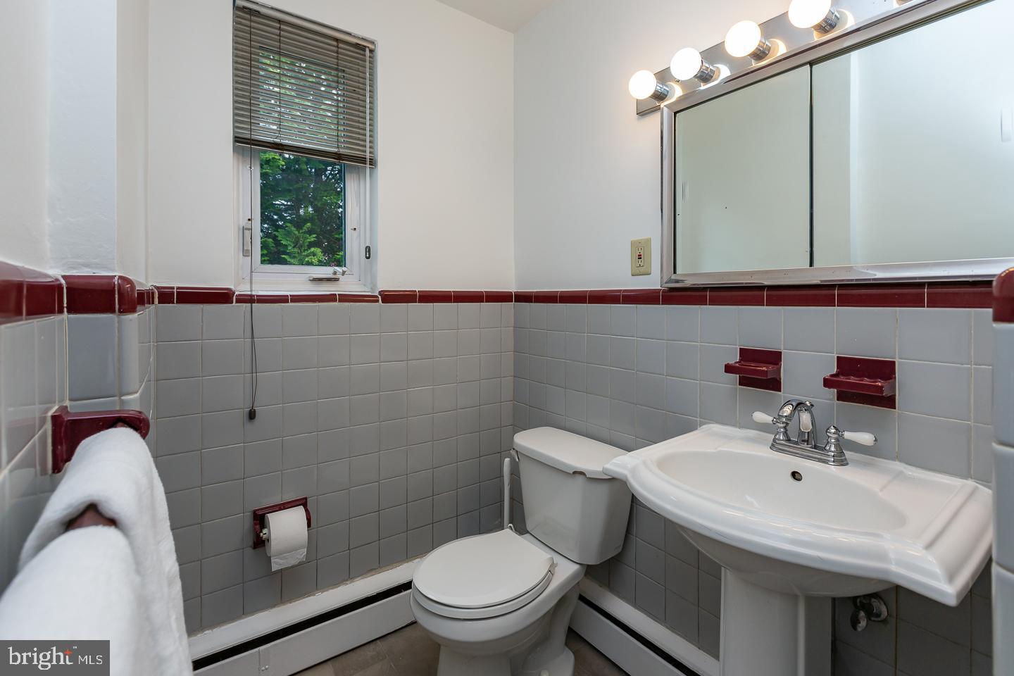 15 Mather Ave