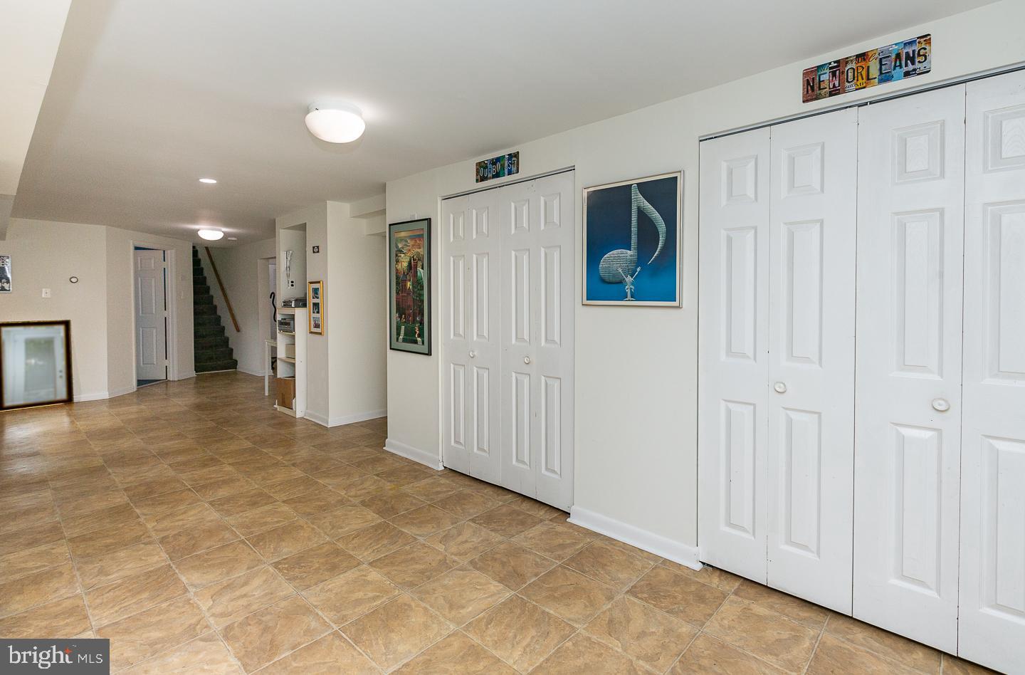 15 Mather Ave