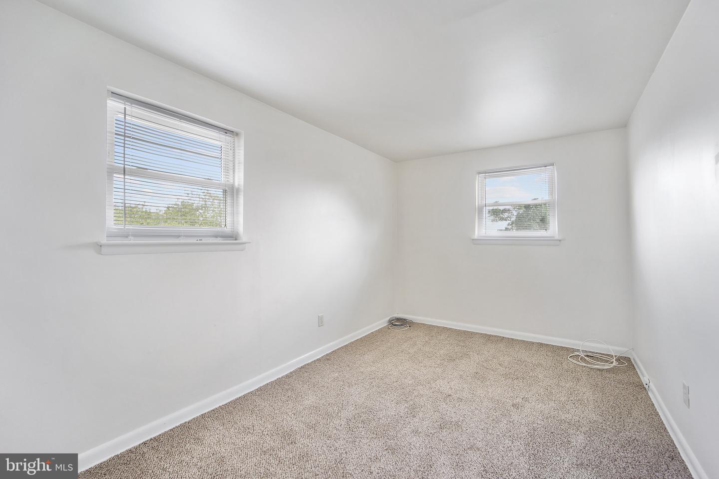 3232 Albemarle Ave #Upper Unit