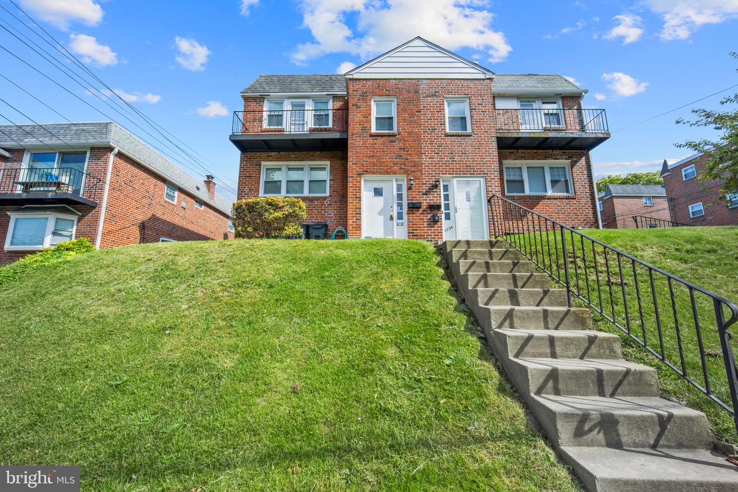3232 Albemarle Ave #Upper Unit