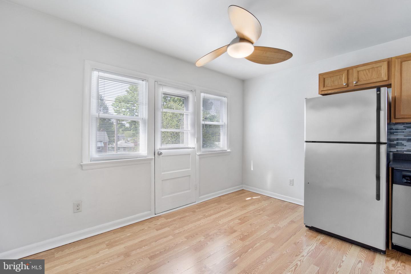 3232 Albemarle Ave #Upper Unit