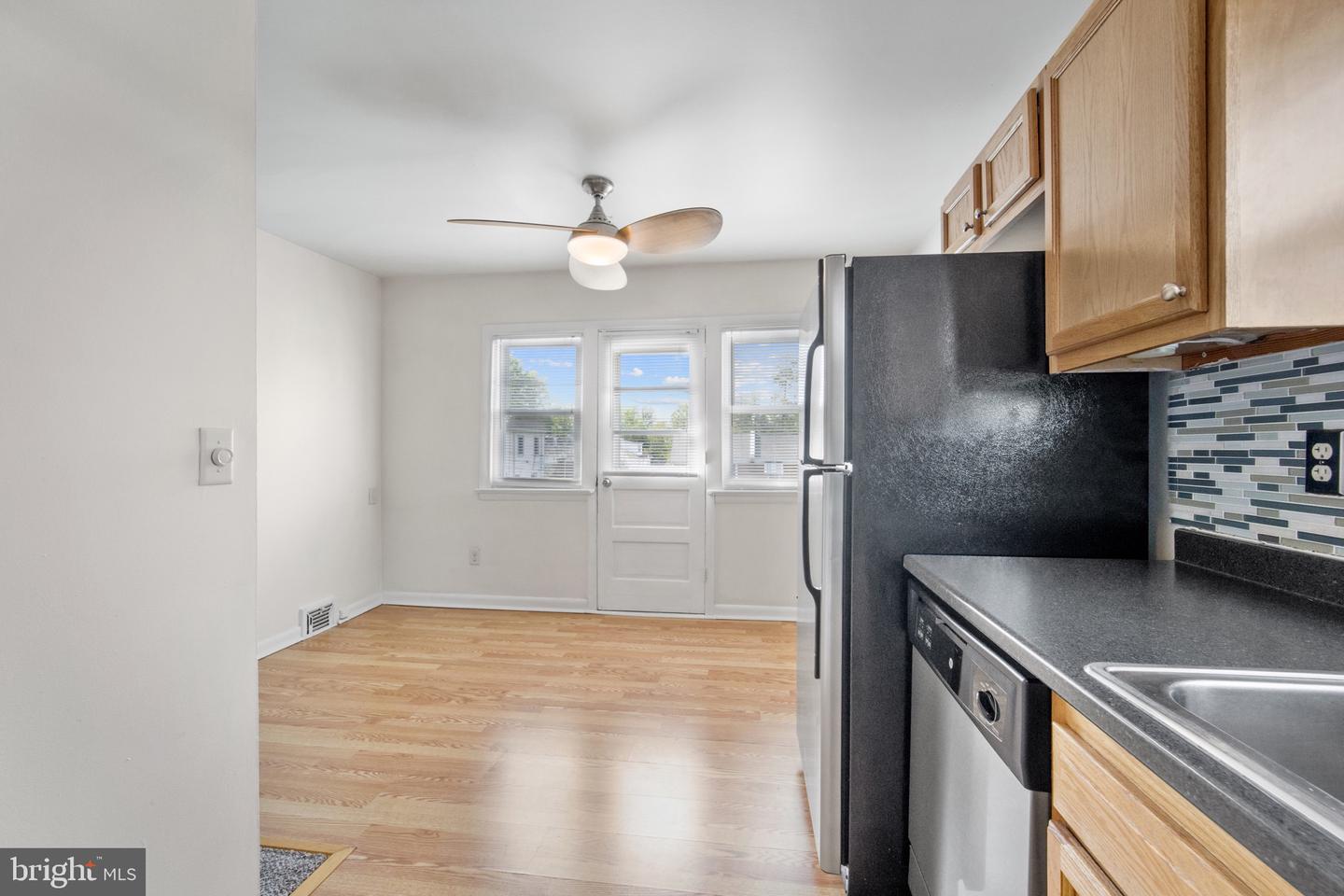 3232 Albemarle Ave #Upper Unit
