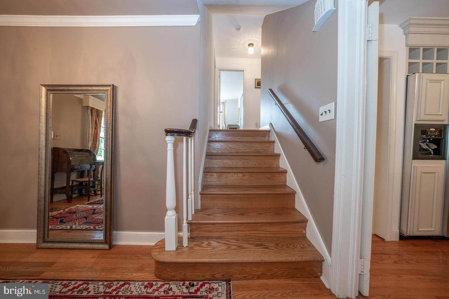 202 Ridgewood Rd
