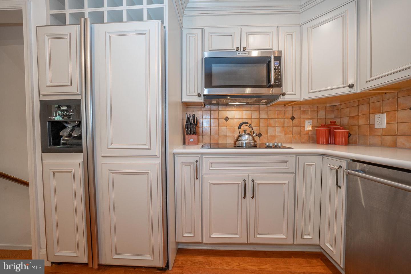 202 Ridgewood Rd