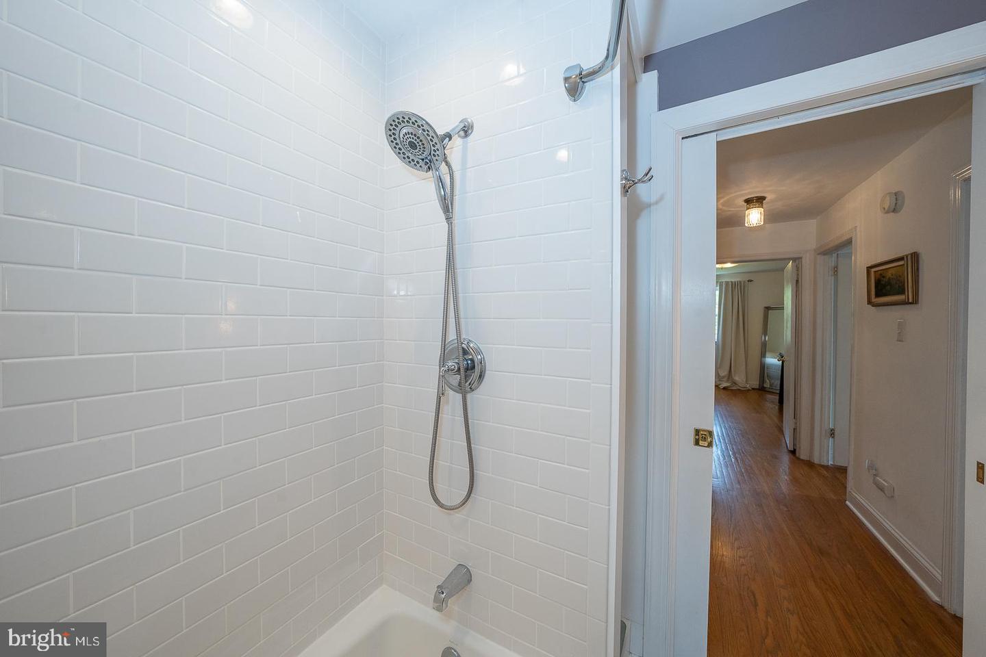 202 Ridgewood Rd