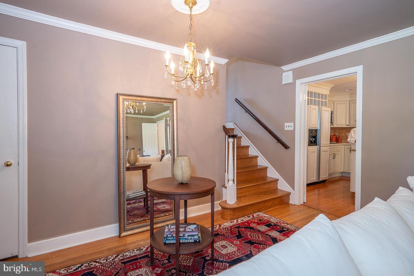 202 Ridgewood Rd