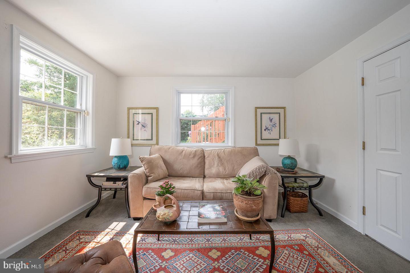 202 Ridgewood Rd