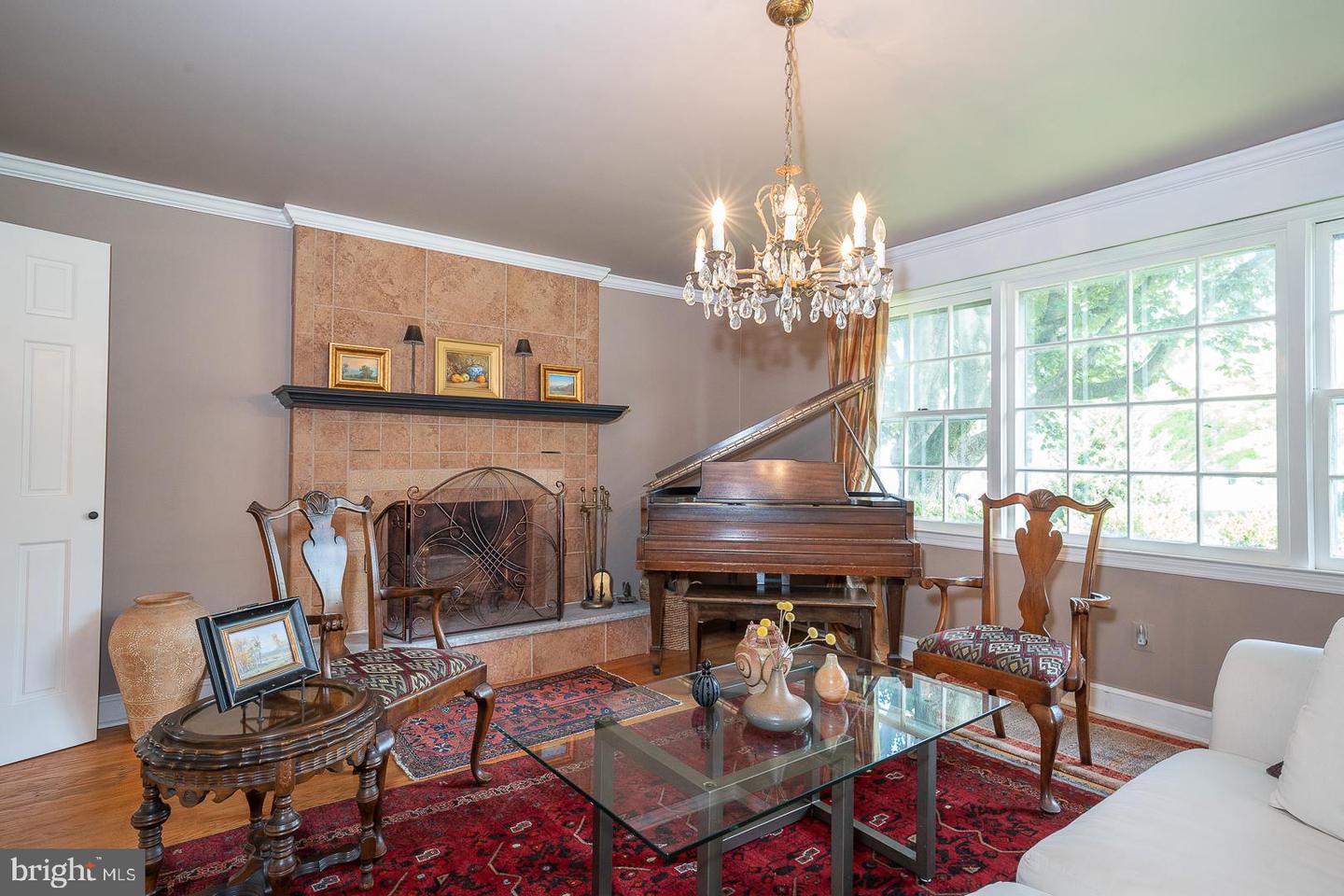 202 Ridgewood Rd